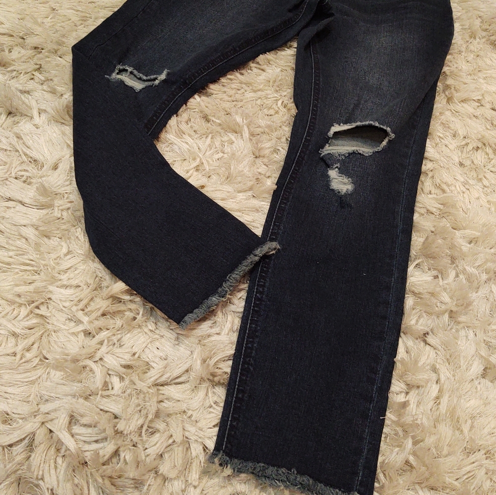 Refuge Distressed frayed hem jeans 2 - Picture 2 of 5